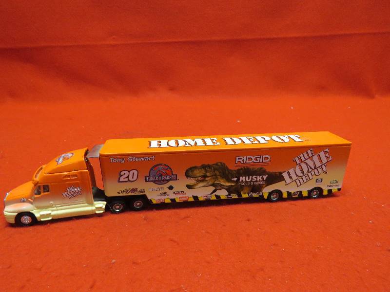 lot 443 image: #20 Tony Stewart Semi and Trailer