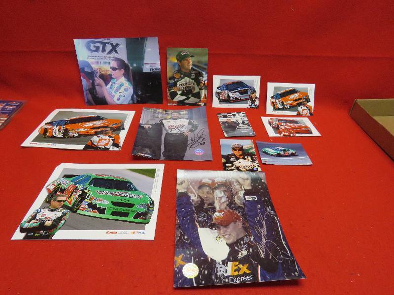lot 448 image: Nascar Collectibles