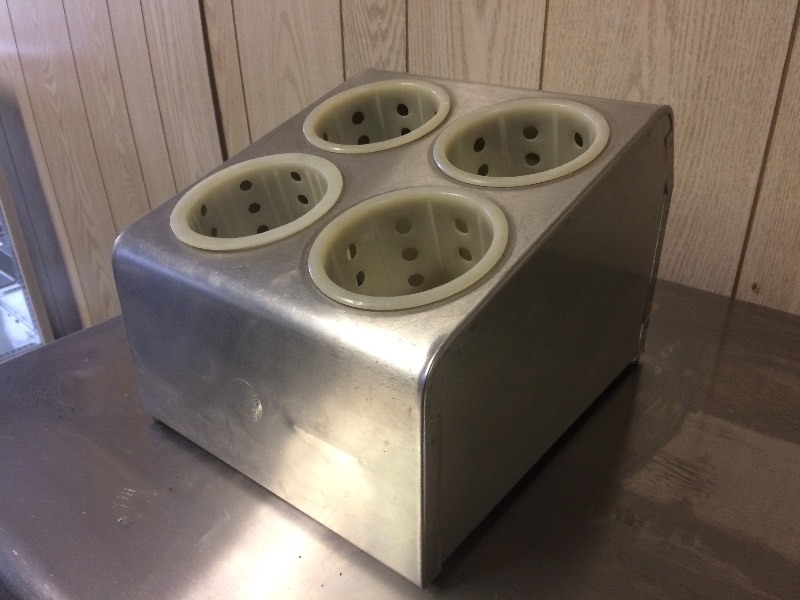 lot 14 image: STERIL-SIL SS SILVERWARE HOLDER
