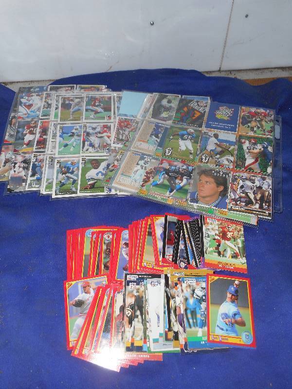 150 PLUS SPORTS CARDS