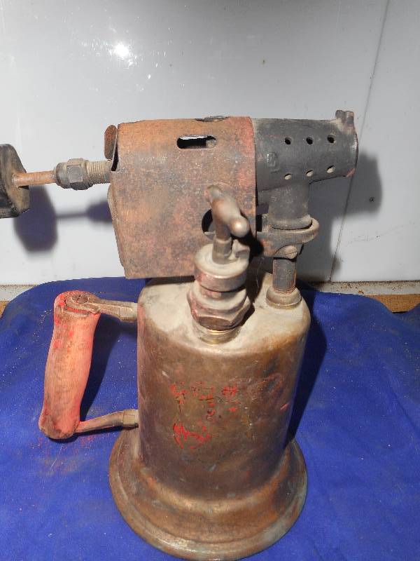 VINTAGE LAMPERT BRASS BLOW TORCH