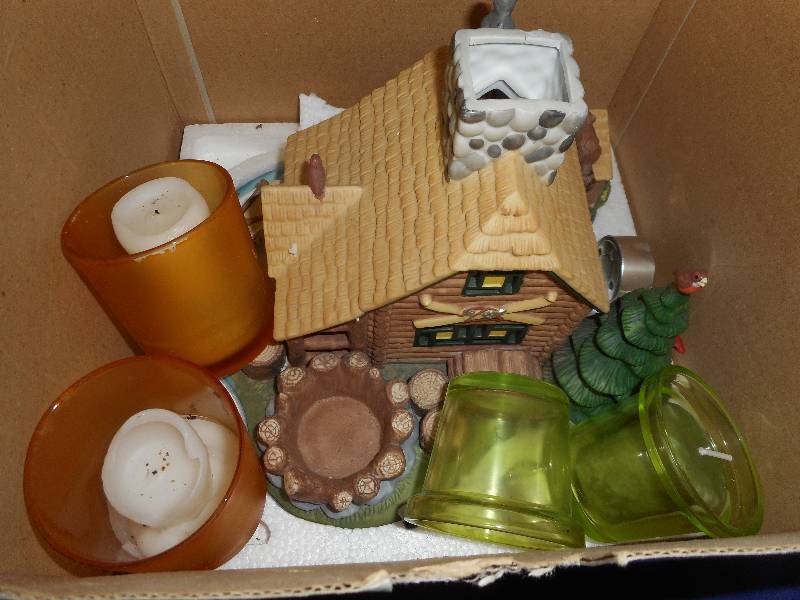 CANDLES AND CANDLE HOLERS