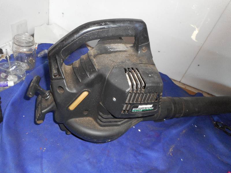 CRAFTSMAN LEAF BLOWER