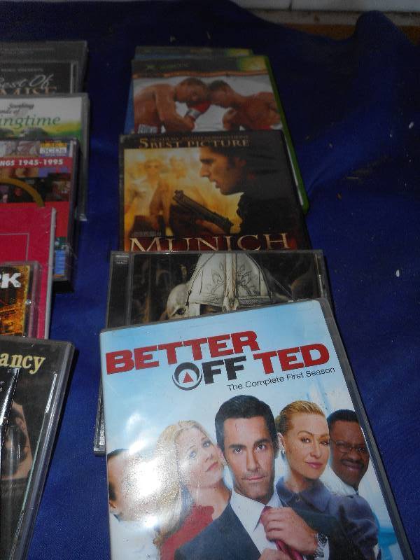 CDS MOVIES AND WII GAMES