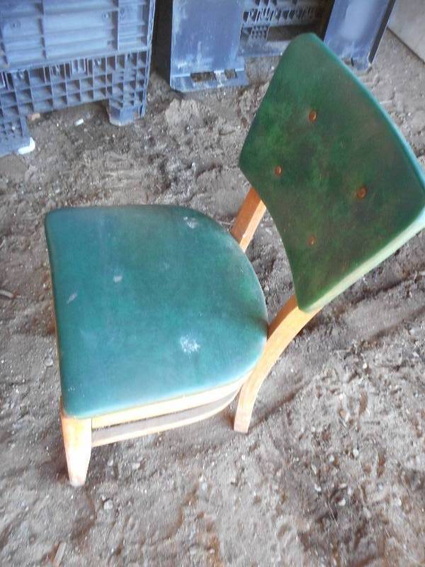 SOLID WOOD OFFICE CHAIR