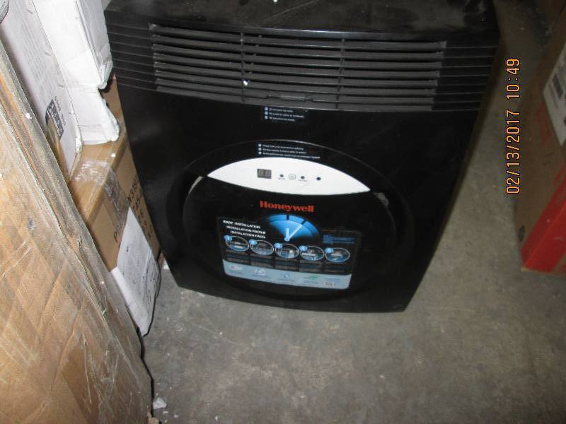 Honeywell 8,000 BTU Portable AC Un...