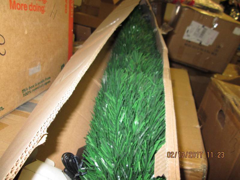 Fiber Optic Tree 6 ft 6 open box, ...