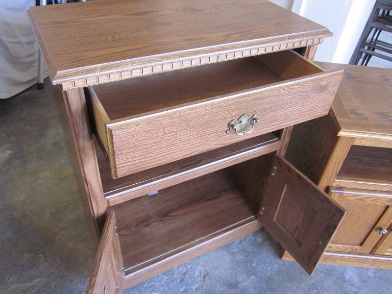 2 TV Stands