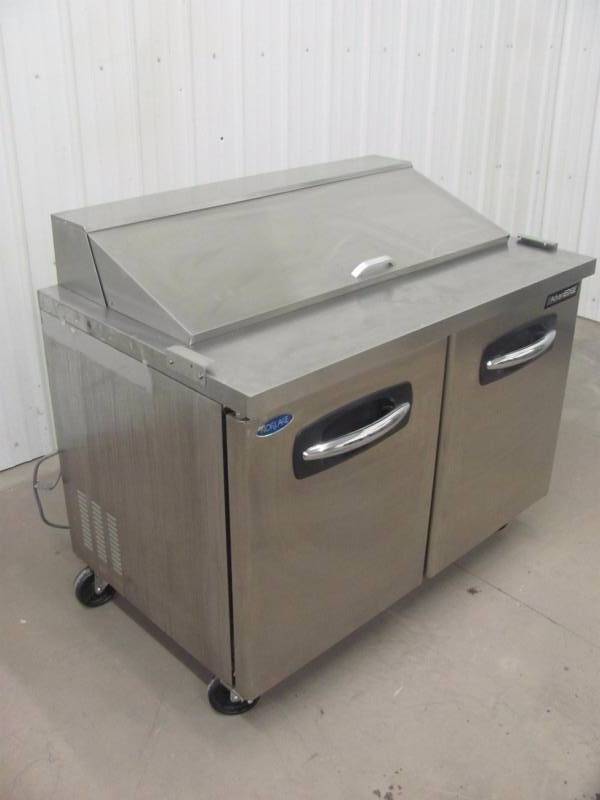 lot 7 image: Norlake Advant-Edge Model Sandwich Prep Cooler