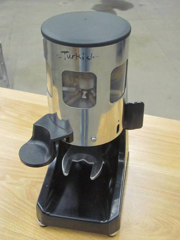 lot 21 image: Mazzer Luigi Manual Espresso Grinder