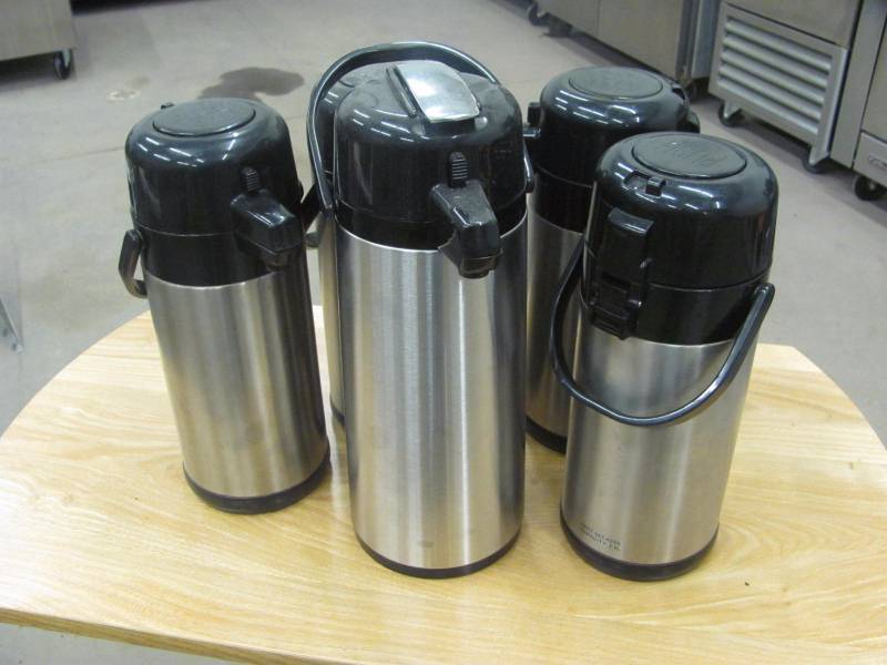 lot 24 image: Lot of 5 Stainless Steel Lined Lever Action Airpots