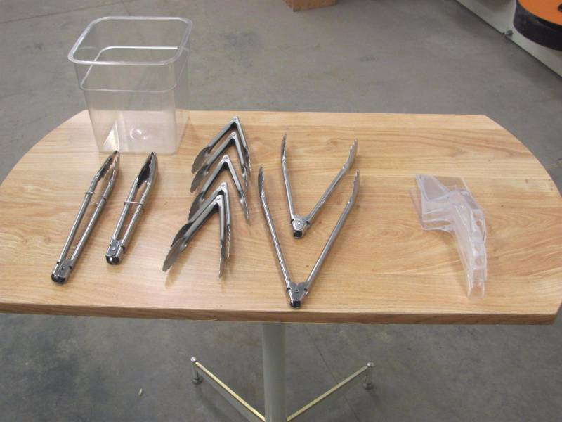lot 56 image: Lot of Spatulas & Tongs