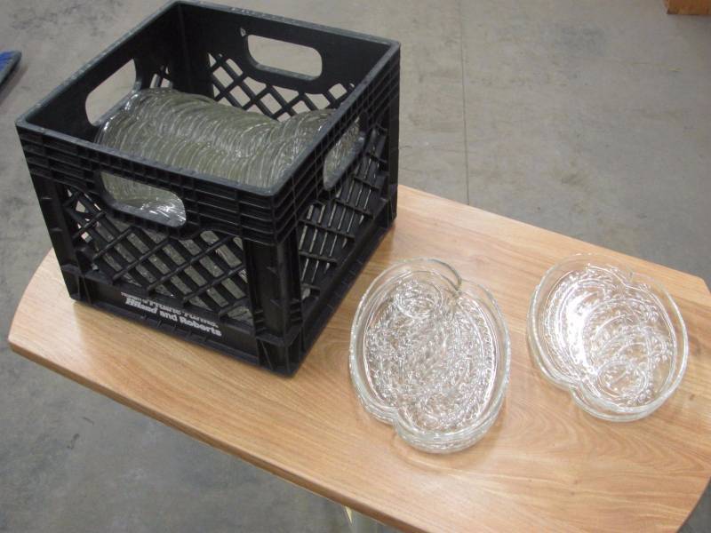lot 82 image: Lot of 33 Salad Plates