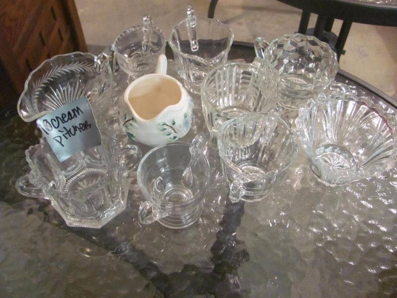 lot 100 image: Lot of 10 Cream Pitchers