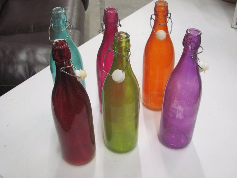 lot 148 image: Multi Color Glass Jug Lot
