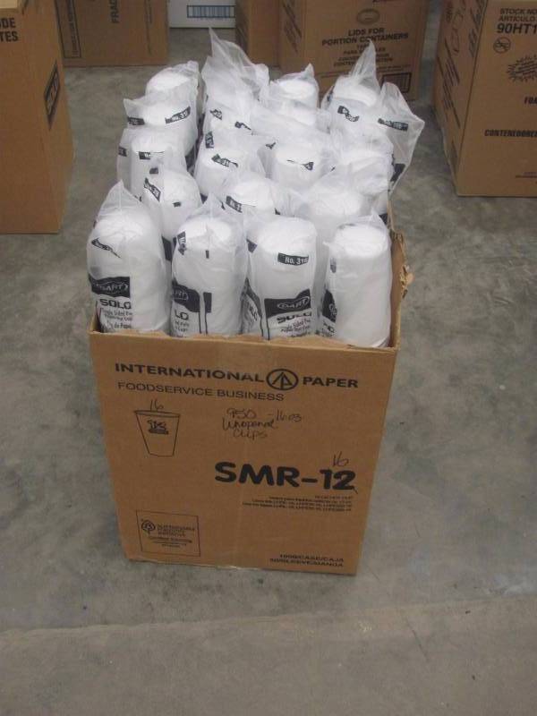 lot 180 image: 950 Count of 16 OZ Plastic Cups Brand New