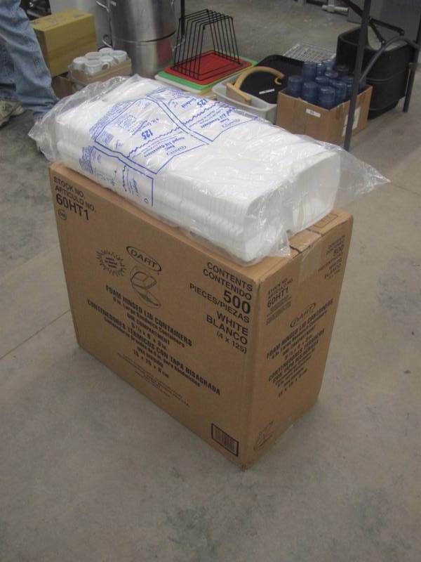 lot 183 image: 625 Count Small To Go Food Containers Brand New