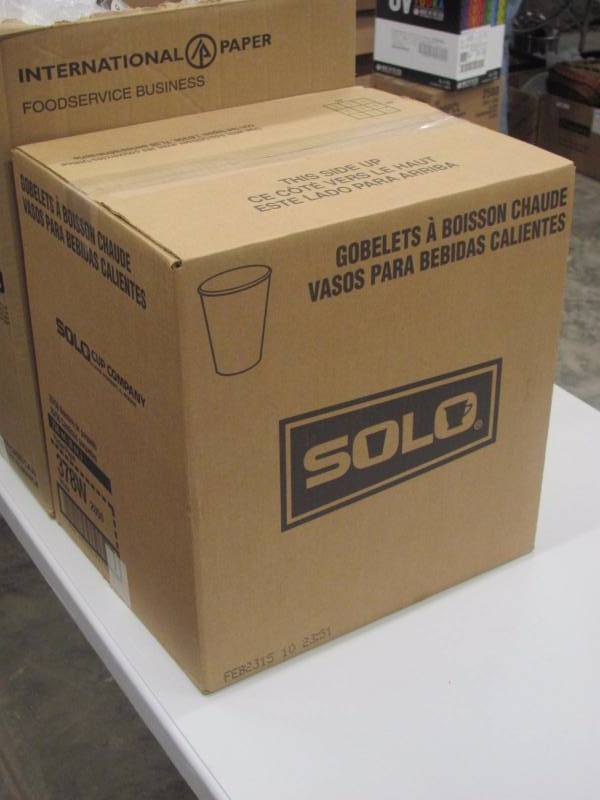 lot 185 image: Brand New 1000 Count Unopened Box of 8 OZ Hot Drink Cups