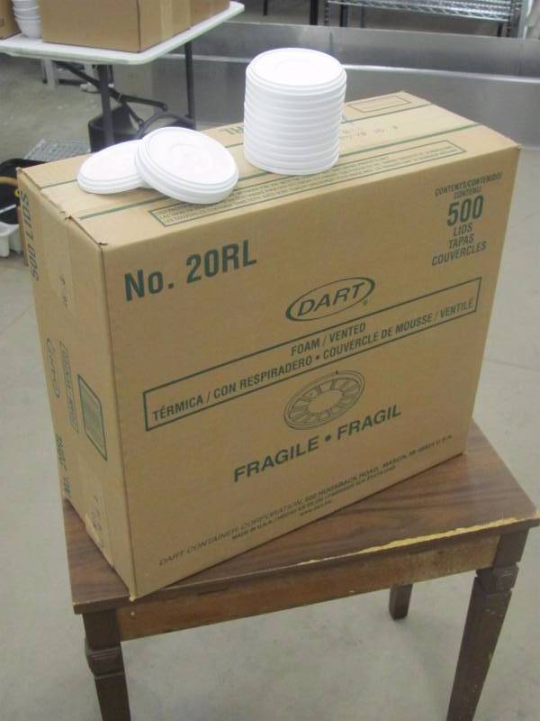 lot 193 image: 500 Count Unopened Box of Foam To Go Lids