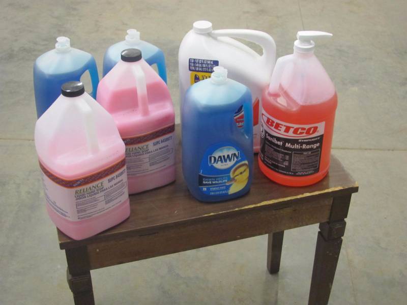 lot 211 image: Unopened Dish Soap & Kitchen Cleaner Lot