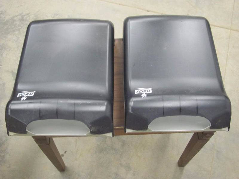 lot 216 image: Paper Towel Dispensers