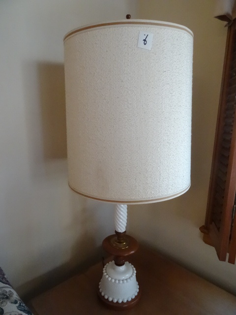 lot 6 image: Vintage 1955 lamp.  34 tall...