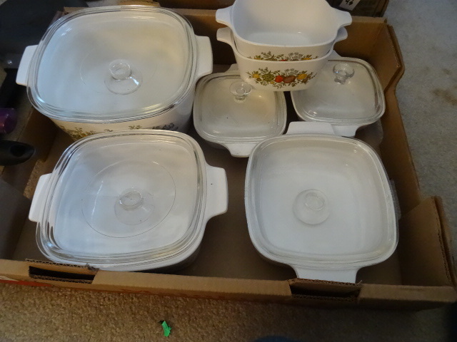 lot 47 image: Corningware 5 cookware with lids. 2...