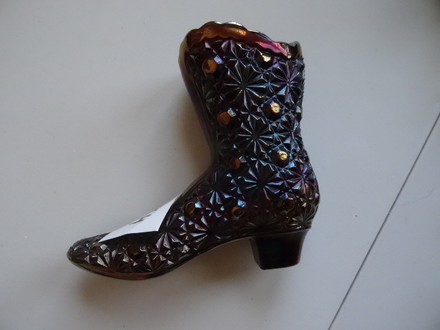 lot 74 image: Fentonboot. Blue...