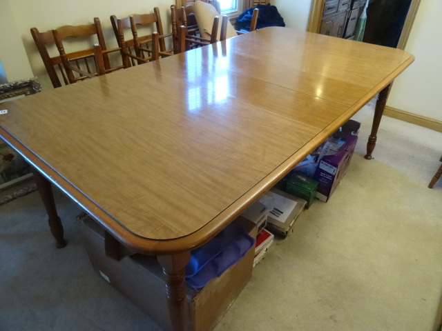 lot 93 image: 8 chairs and dining room table. Vin...
