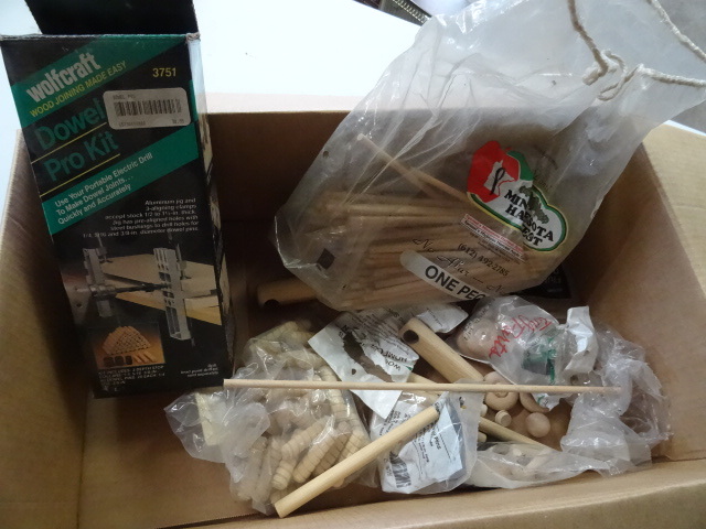 lot 149 image: Wolf Craft dowel pro kit. With misc...