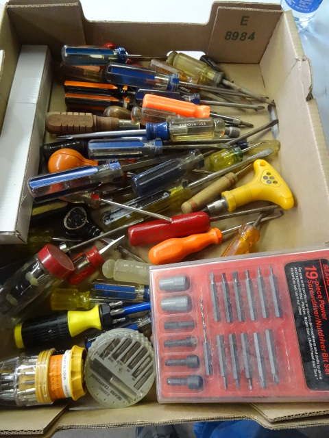 lot 153 image: Misc screw drivers and drill access...