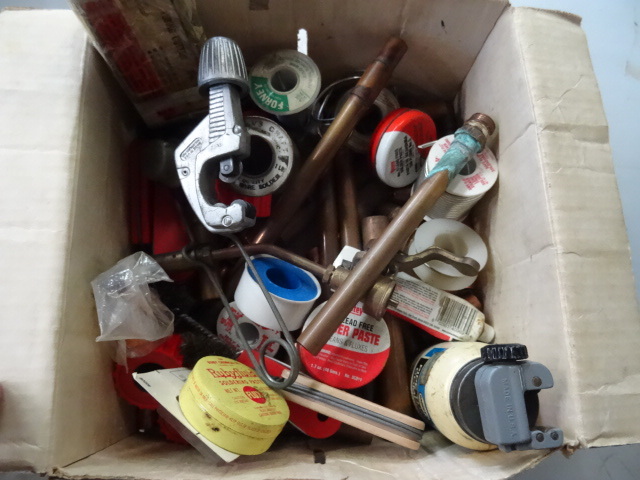 lot 158 image: Large quantity of misc soldering su...