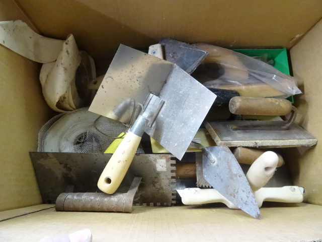 lot 160 image: Misc sheet rock mudding tools. Shee...