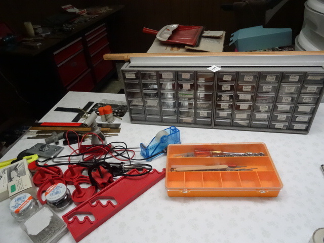 lot 207 image: Misc RC or modeling tools. Hardware...