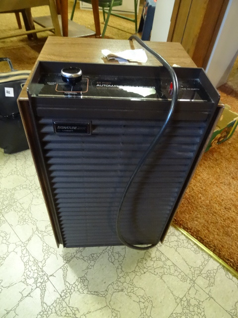 lot 223 image: Dehumidifier. Admiral automatic. ...