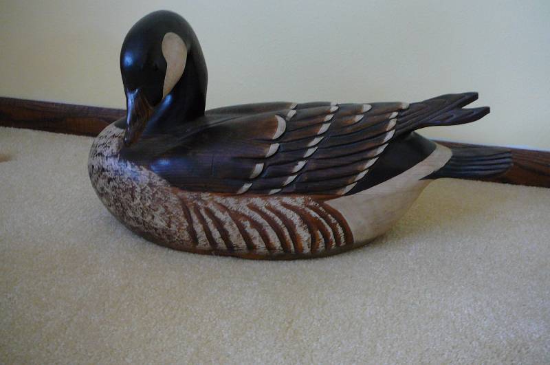 lot 7 image: Canadian Goose DU 1992-93 By Tom Taber 20 long  X 11 tall
