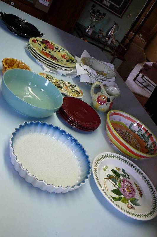 lot 34 image: Misc. Bowls