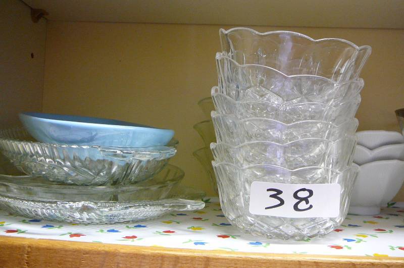 lot 38 image: Coasters & Bowls