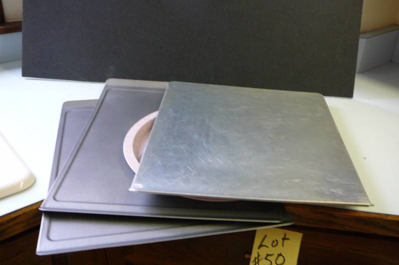 lot 54 image: Cookie Sheets & Misc. Hot plate holders