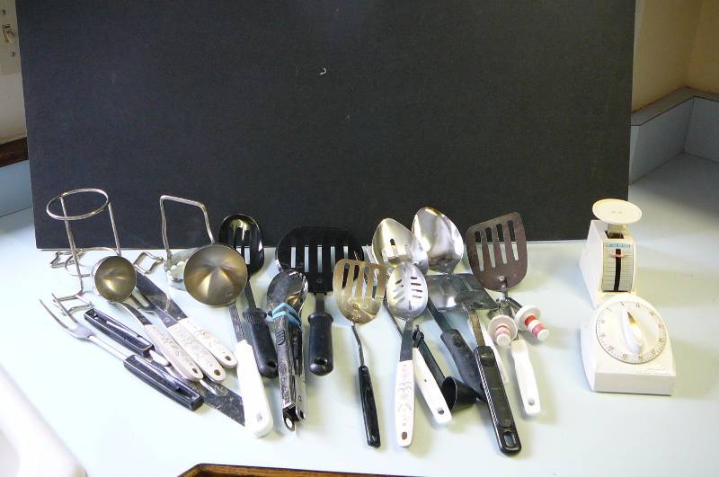 lot 56 image: Misc. Kitchen Utensils
