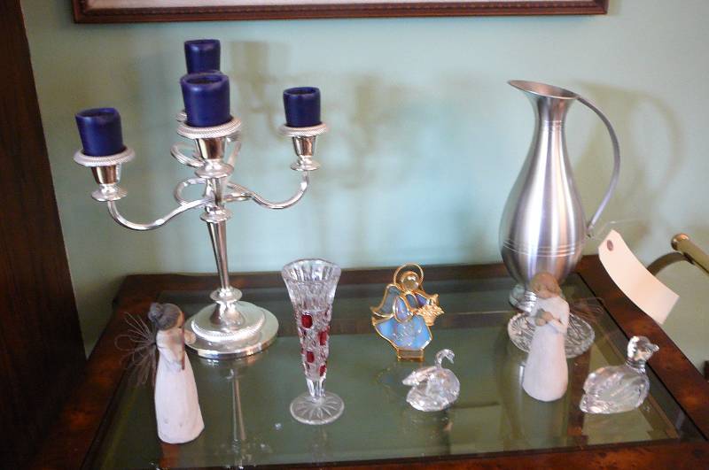 lot 82 image: Candle Holder- Royal Selangos , duck & Swan, paper weights & Angles, Misc.