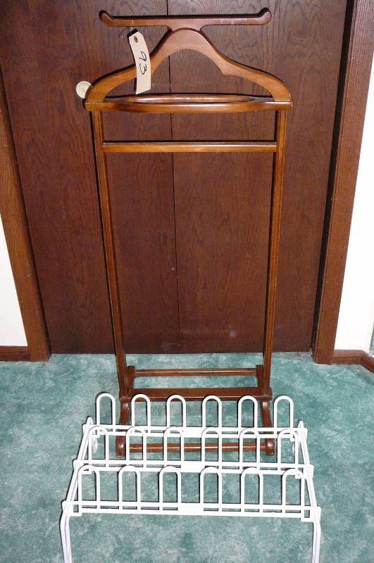 lot 93 image: Shoe Rack and Suit Rack