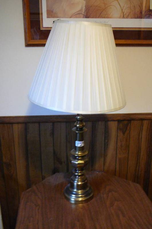 lot 127 image: Lamp 32 tall