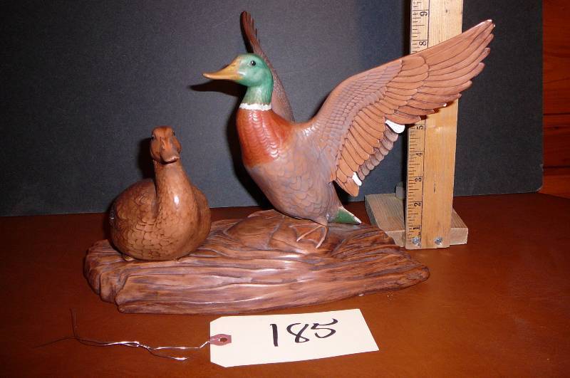 lot 185 image: Ducks #69 Holland mold