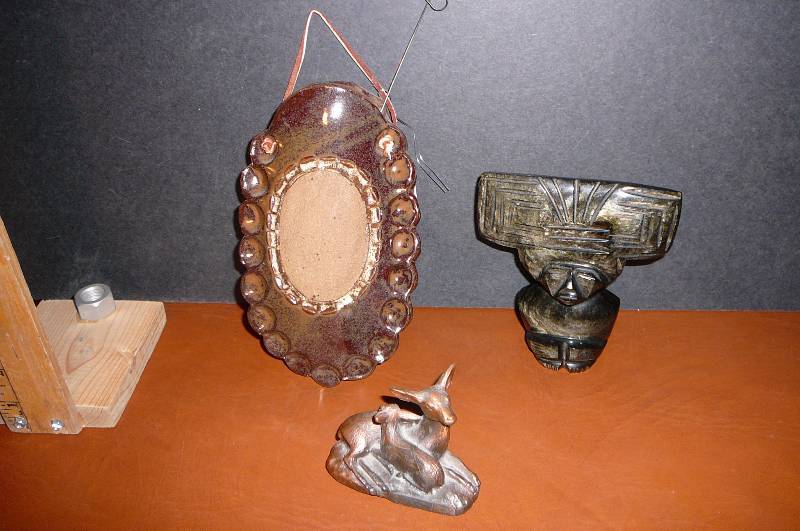 lot 207 image: Ceramic, & Deer Figurine