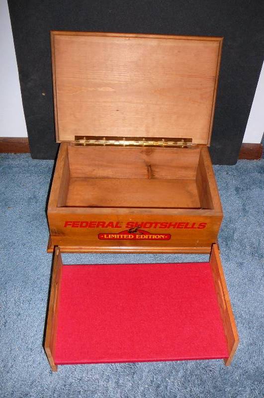 lot 311 image: Ducks Unlimited Wooden Box Federal Shot shells Limited Edition 11 x16 x 6deep