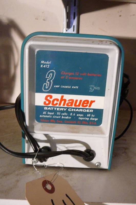 lot 349 image: Battery Charger Schauer 3amp 115 volts