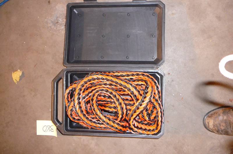 lot 380 image: Tow Rope 21 x 78 Hollow Braid