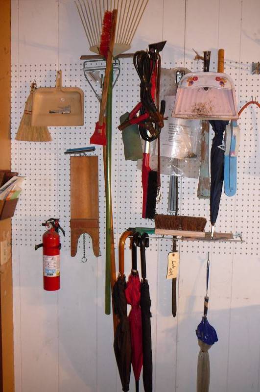 lot 444 image: Lot of Umbrella, Deck Brush, Ice Scrapers, 3 way Cord, mop, rack, Dust pans, Wisk Broom, etc., Jumper Cables