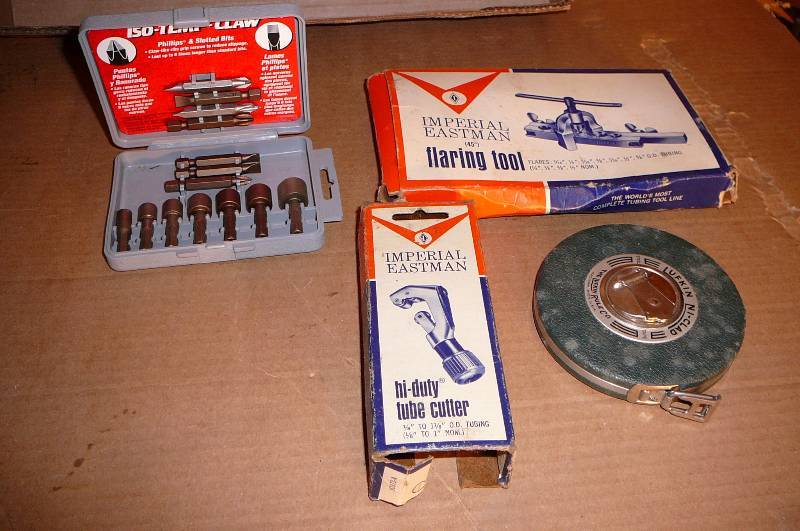 lot 452 image: Eastman Flaring tool and Tube Cutter, Bit Set Lufkin Tape 66